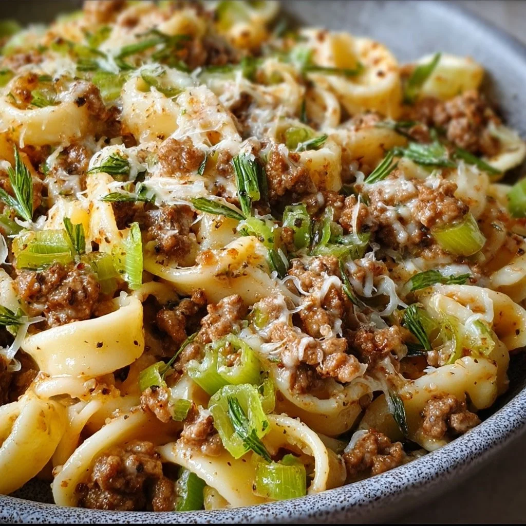 Käse-Lauch Pasta mit Hackfleisch